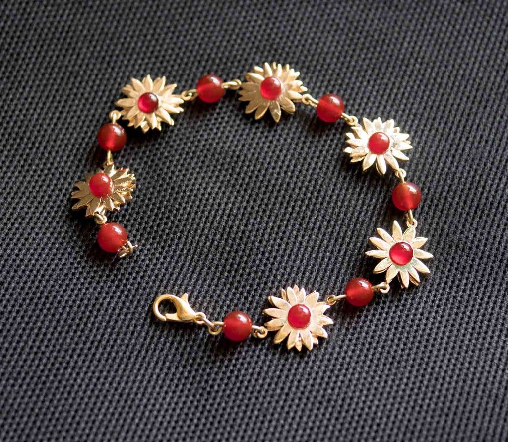 Bracciale Semirigido Inti Wayta - Dorato con Corniole