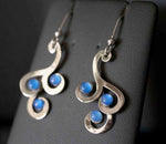 Orecchini Kyma (Onde) - Argentato con Agate Blu